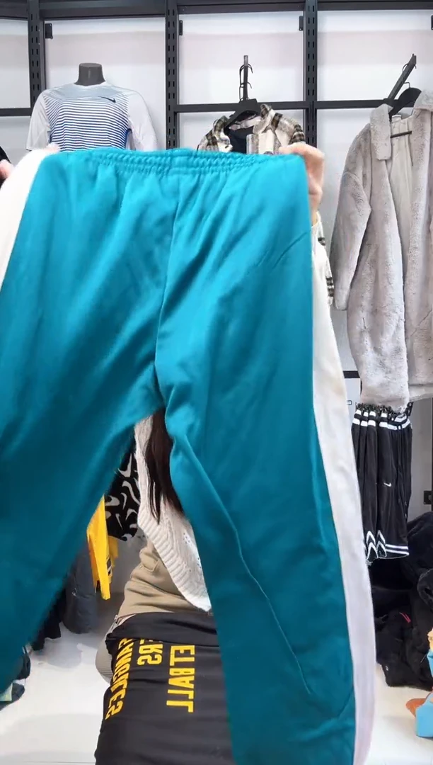 2609 编码  瑕疵直播间过款为准 尺码L