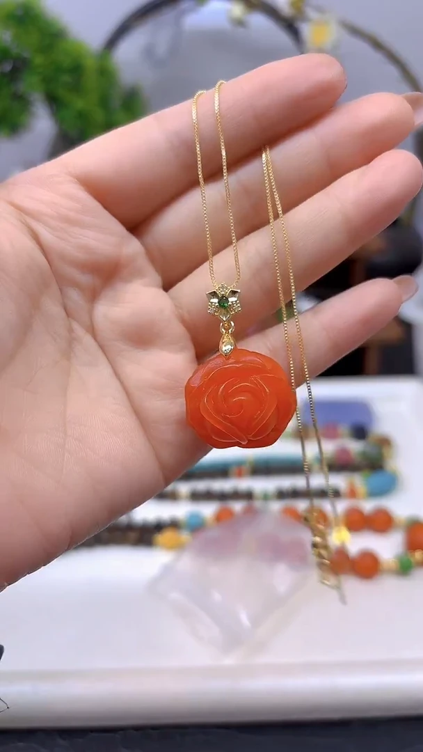 蜜蜡吊坠(赠链)银S925镀金镶嵌D12