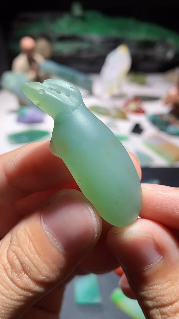 未镶嵌定制翡翠 材料49.5-17.4-13.6