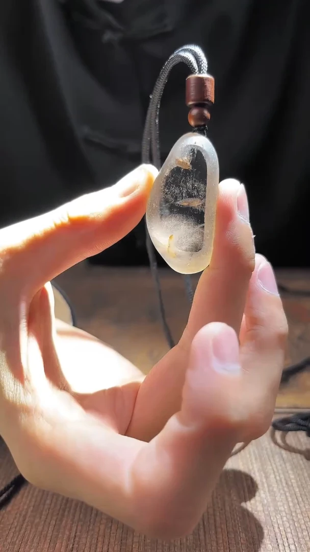 未镶嵌吊坠(赠链)水晶水晶