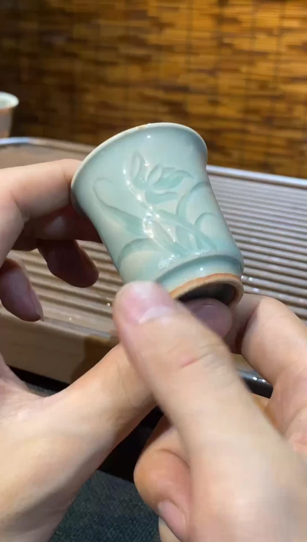 微瑕【 山隐青瓷】龙窑柴烧杯子15cc