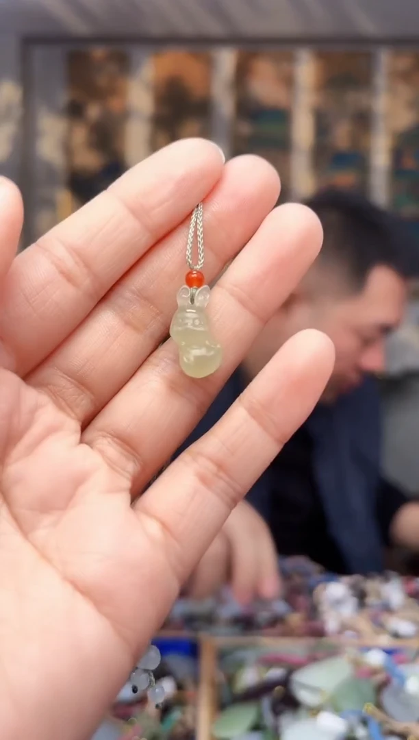 【闪购商品】和田玉颈饰未镶嵌拍一发一