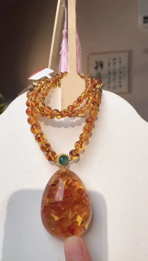 裸石琥珀未镶嵌花珀水滴孤品