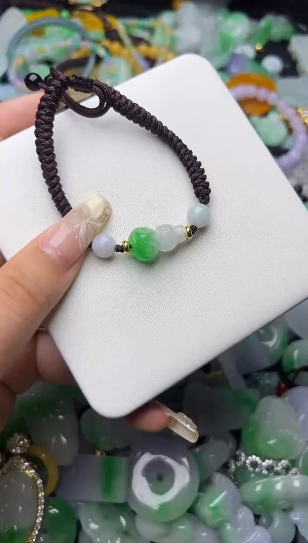 翡翠未镶嵌颈饰天然缅甸翡翠吊坠