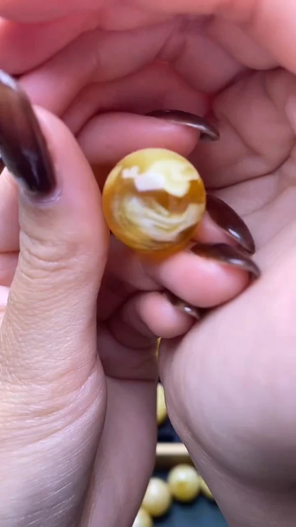 【闪购商品】琥珀裸石未镶嵌蜜蜡.19