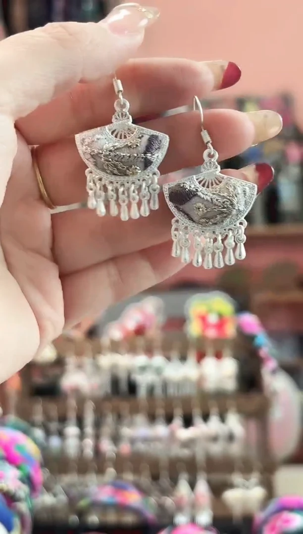 织绣艺枝独绣手工饰品48