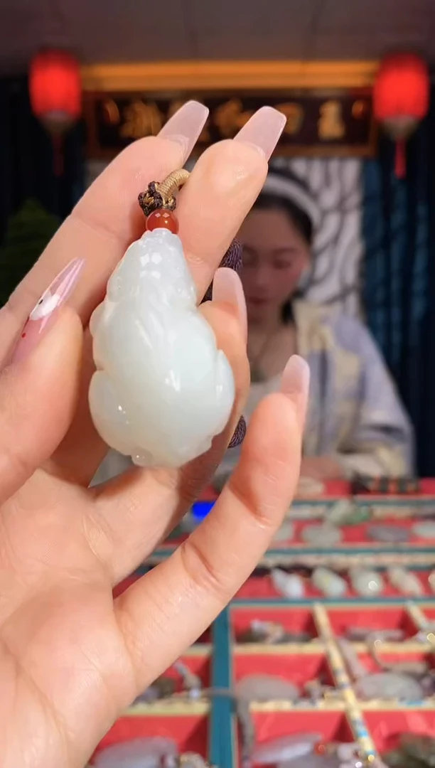 【闪购商品】和田玉颈饰未镶嵌貔貅