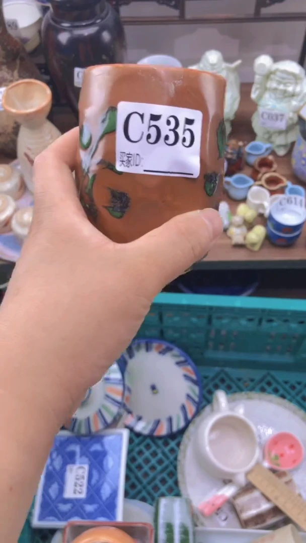瓷片春***开A龙华精品陶瓷店