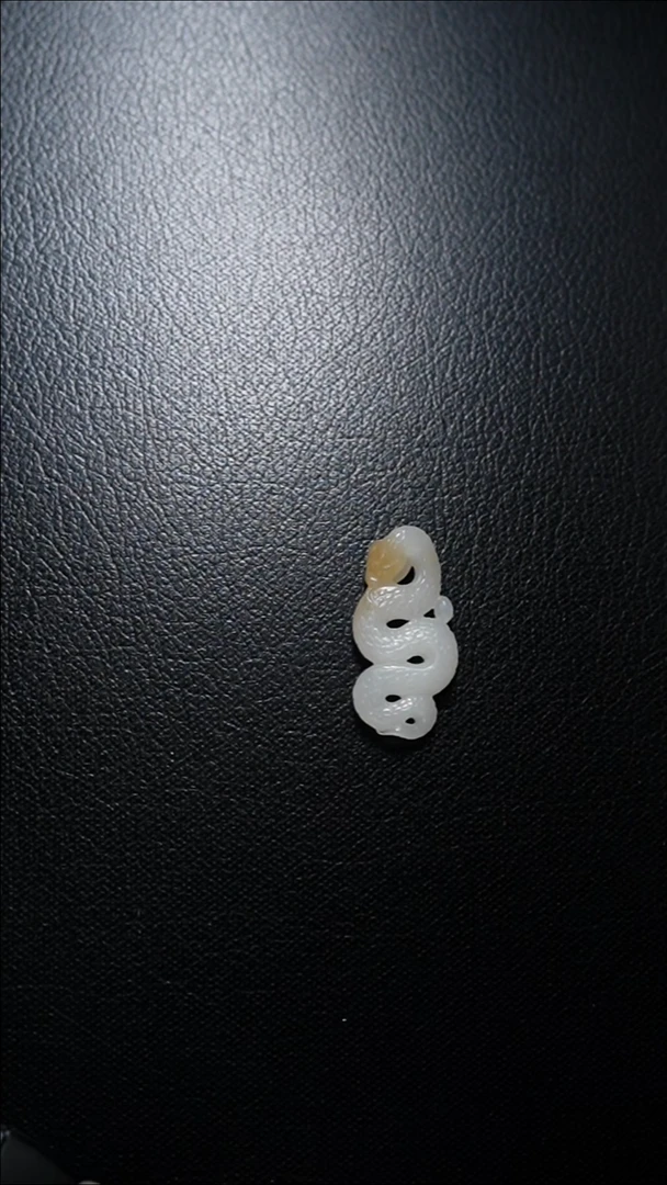 【闪购商品】和田玉颈饰未镶嵌蛇