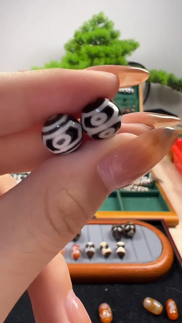 玛瑙/玉髓（覆膜）颈饰未镶嵌27（微瑕随机发货）