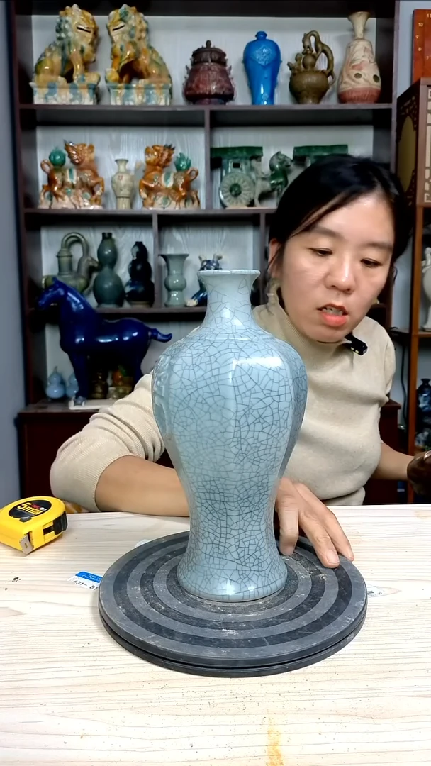 经典精美复古风格瓷器