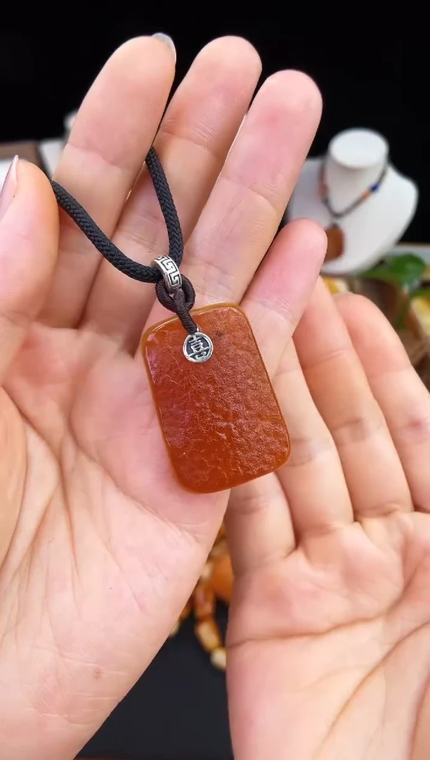 琥珀未镶嵌珠宝奇石柒月