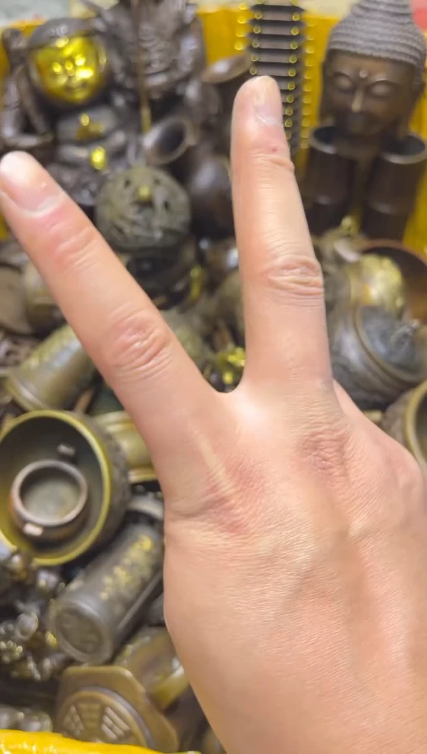 精美铜器，点击下单