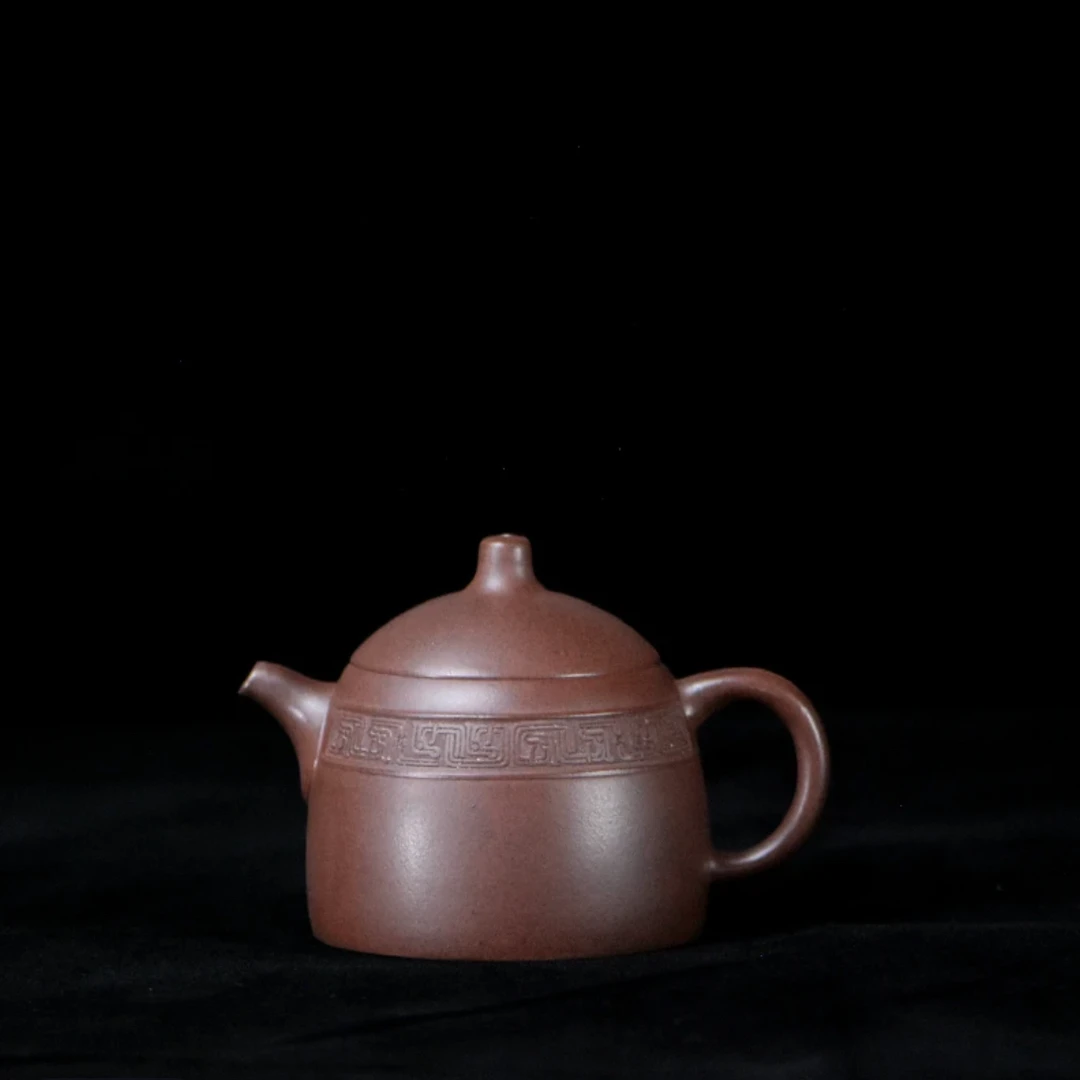 微刻秦权 底槽清  刘群手工紫砂壶