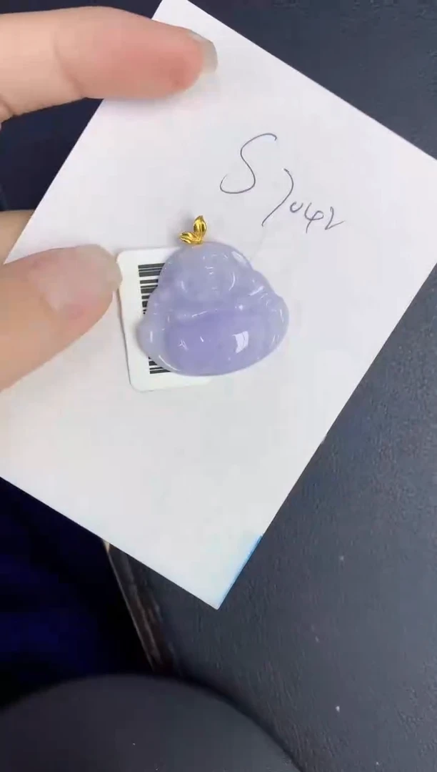 颈饰18K金镶嵌翡翠缅甸天然翡翠A货