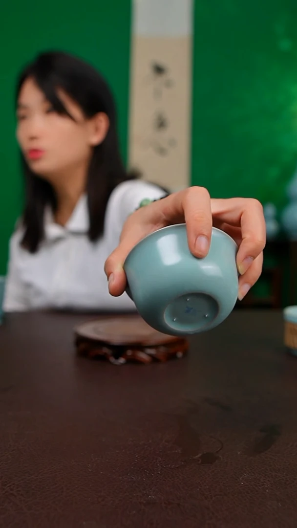 一级仿古支钉鸡缸杯