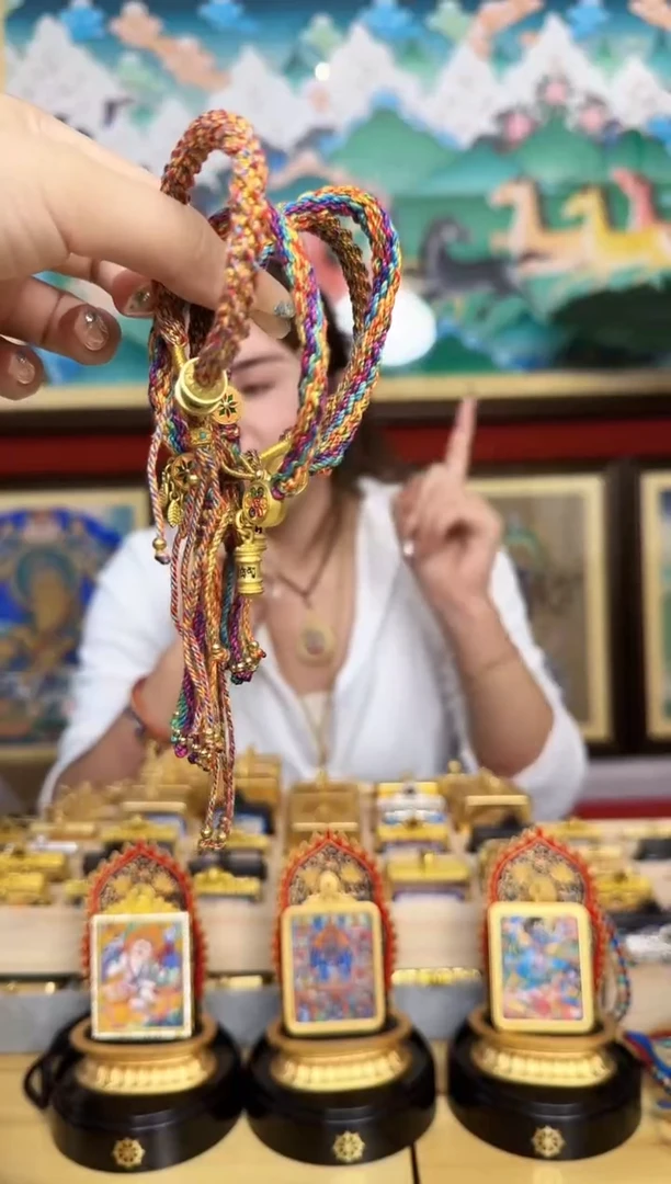 吊坠手链随机-热贡纯手绘周毛