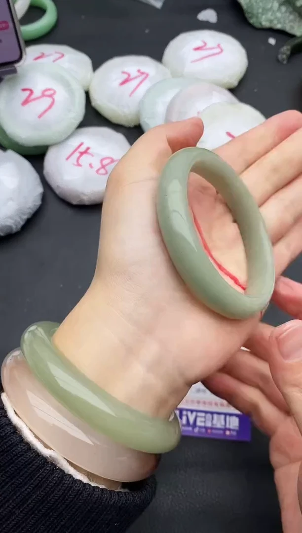 未镶嵌手镯石英质玉282+56/57