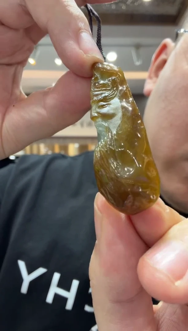 未镶嵌挂件翡翠A货翡翠孤品国雕谢林工