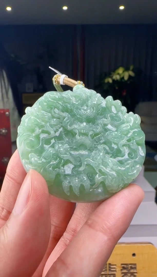 翡翠未镶嵌颈饰XM@@960Q3J17067
