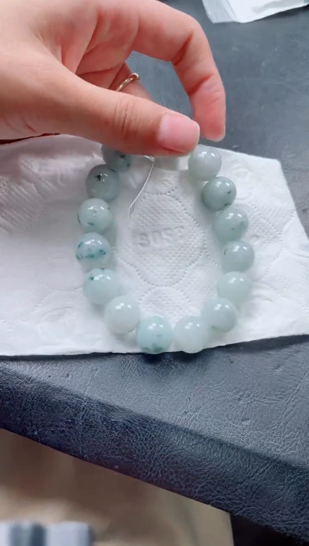 定制翡翠未镶嵌珠串多样性发货