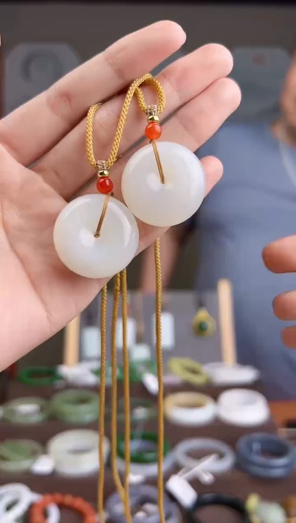 和田玉未镶嵌颈饰多样性发货 拍一单发一个