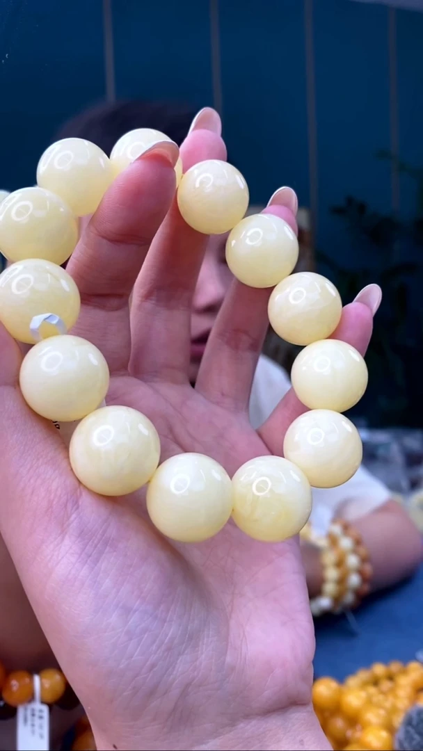 裸石琥珀未镶嵌12/10多样性发其一19