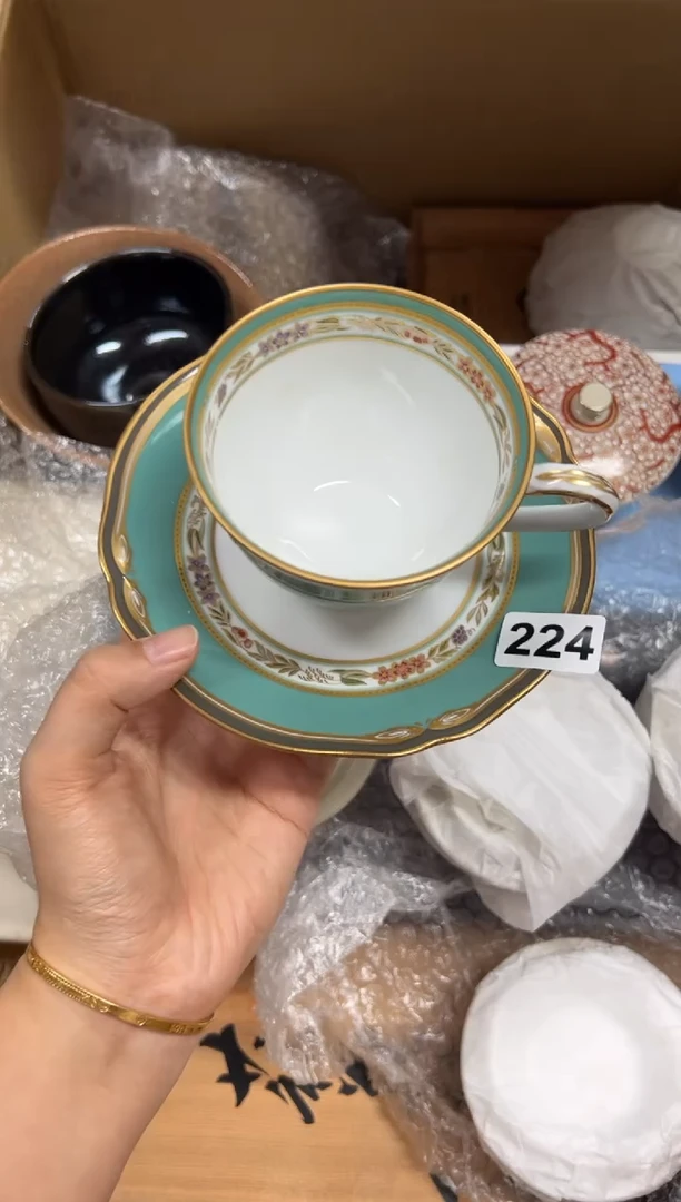瓷片青****3+224中古商品谨慎参拍