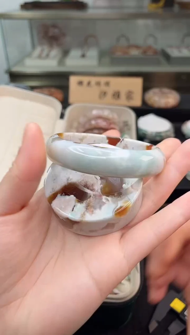 未镶嵌手镯石英质玉61圈口（赠品镯心）S9807
