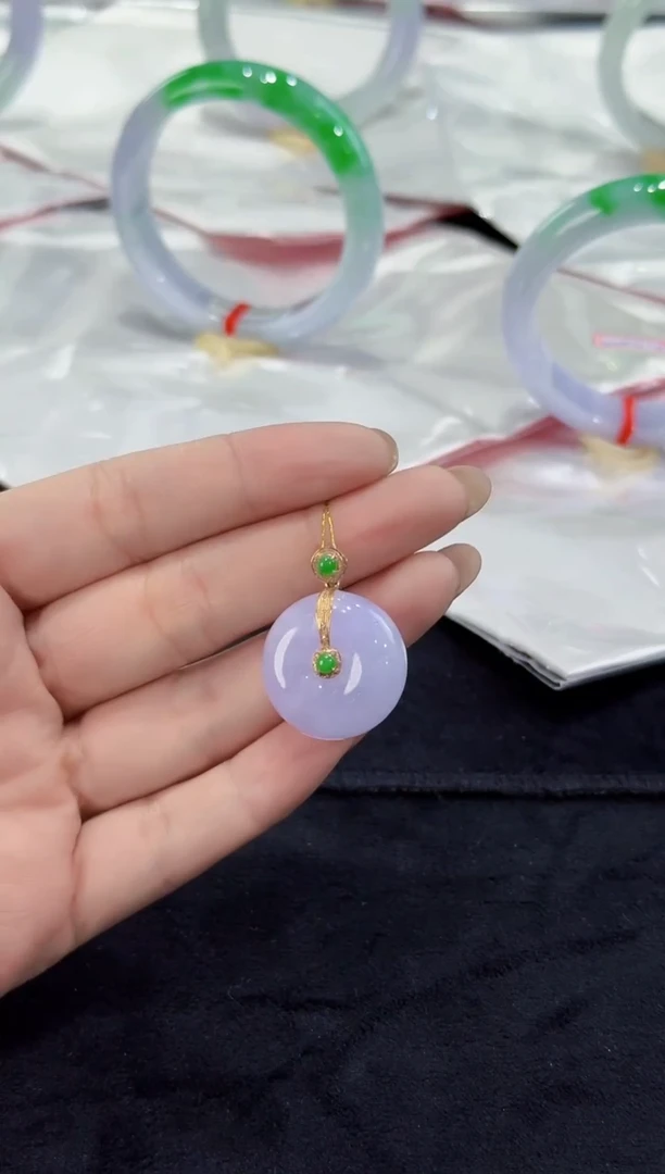 吊坠(不含链)18K金镶嵌翡翠天然缅甸A货翡翠·吊坠·平安扣