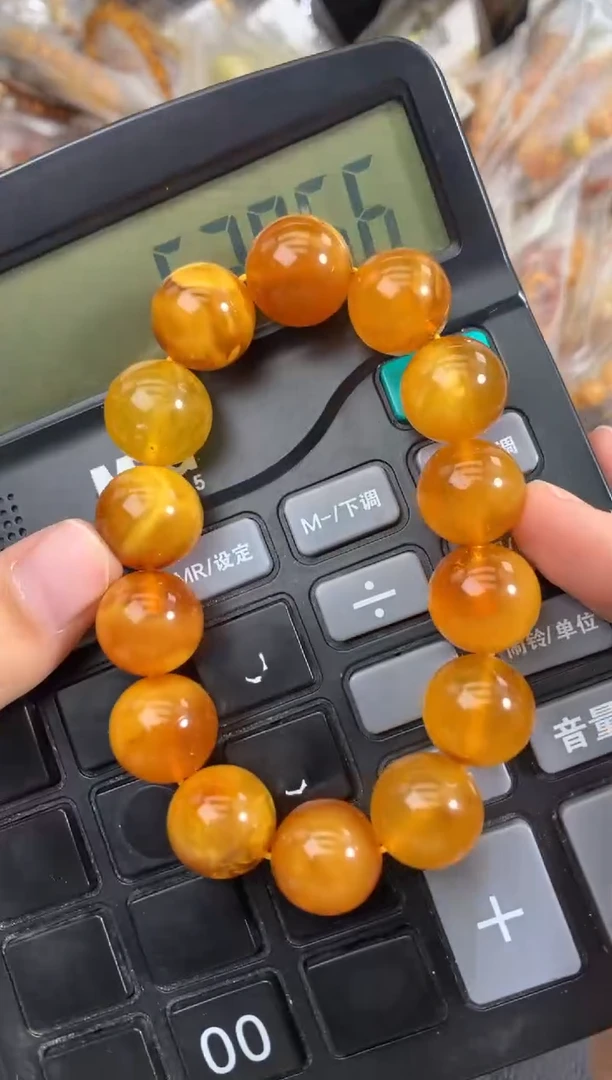 琥珀未镶嵌珠宝奇石1