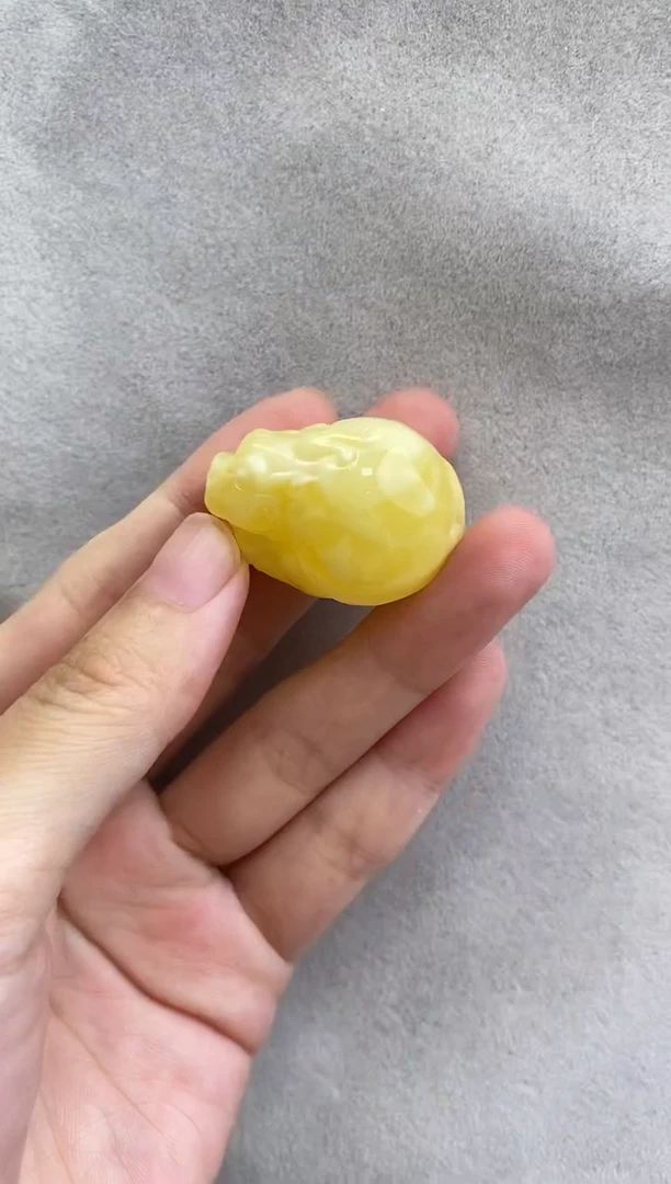 未镶嵌定制琥珀10927176-吊坠