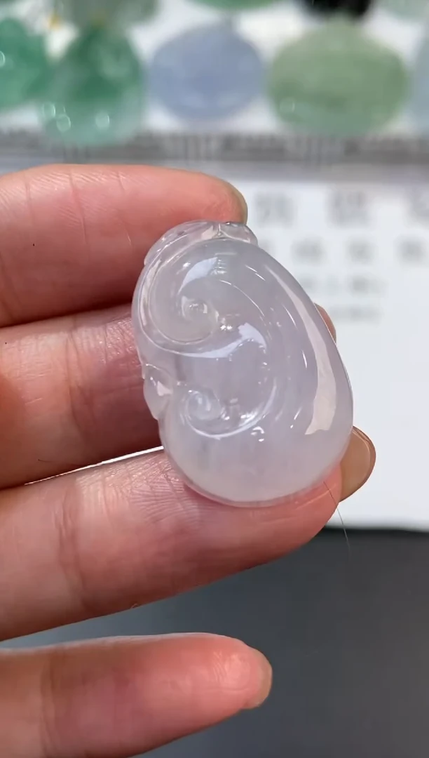 未镶嵌挂件翡翠377931    多人