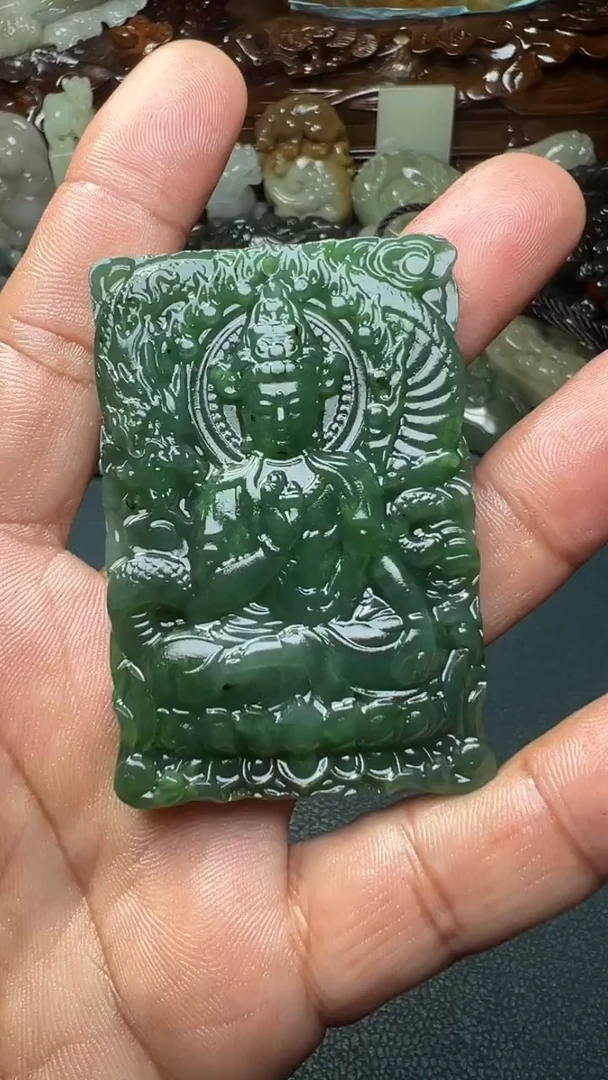 未镶嵌和田玉挂件-