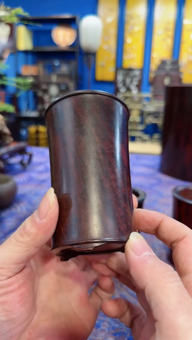 【闪购商品】紫檀木类成套家具笔筒苏款