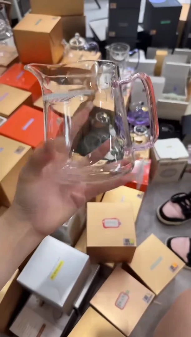 @@风谜新月浅粉色