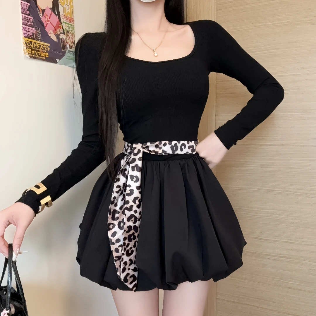 IQCQ轻奢定制赫本风辣妹巨显瘦黑色连衣裙女早秋长袖花苞蓬蓬短裙