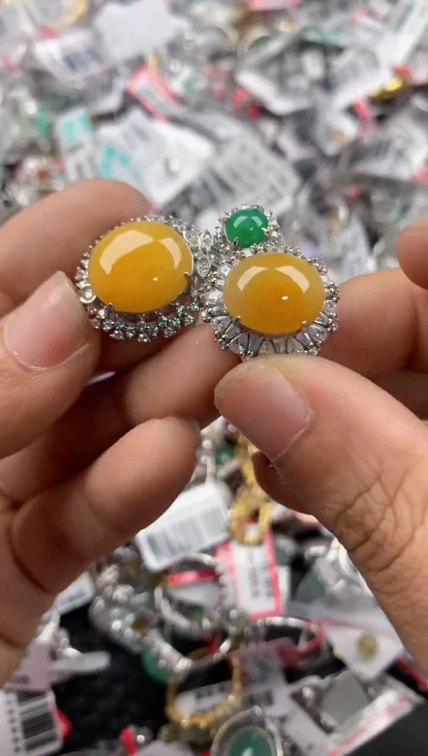 银S925镶嵌戒指翡翠666      1