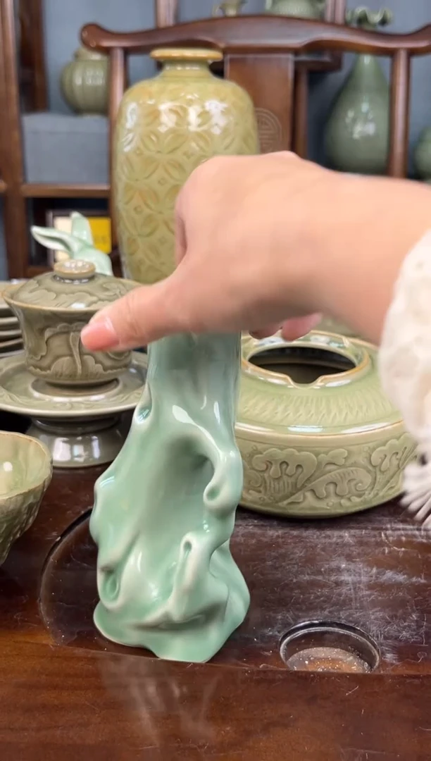 花插青瓷树型花插分酒器