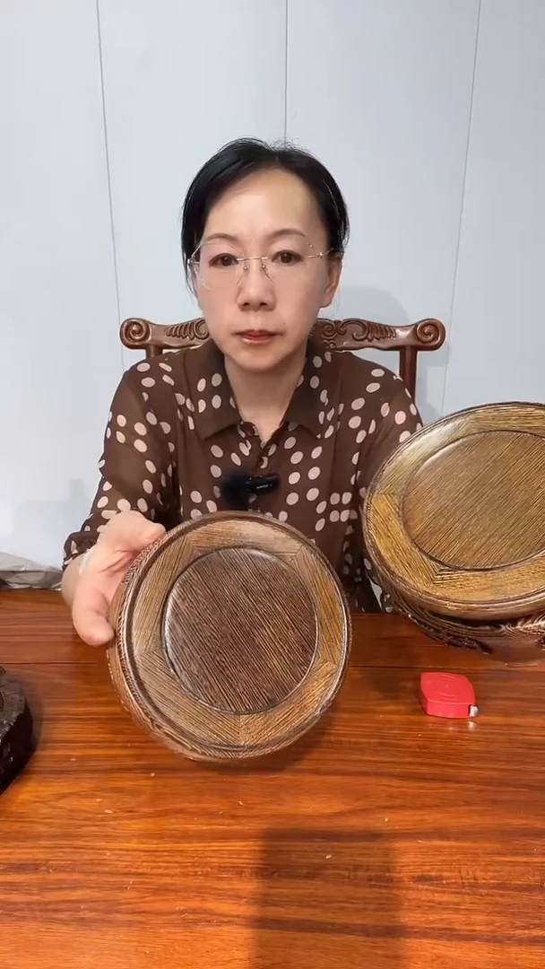 木鸡翅木圆形底座13*16*6两个