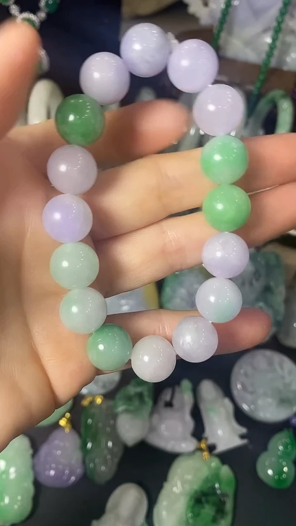 颈饰未镶嵌翡翠手链