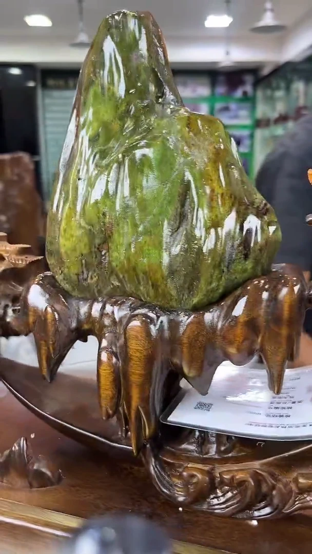 缅甸天然树化玉摆件