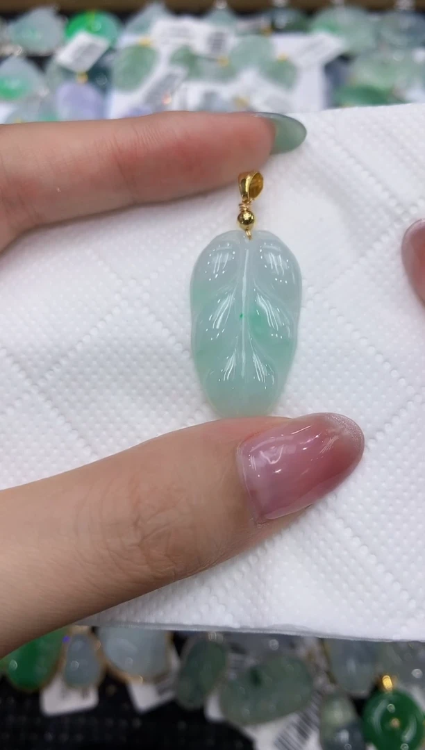 翡翠合金颈饰111111111111