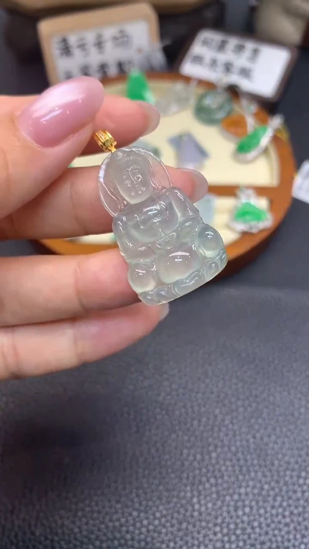 18K金镶嵌定制翡翠A216