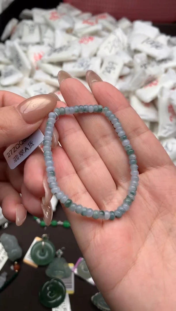 【闪购商品】翡翠手串未镶嵌一