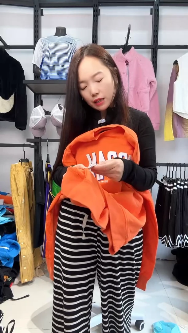 2803 编码  瑕疵直播间过款为准 尺码175