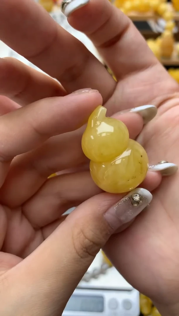 琥珀未镶嵌珠宝奇石075琥珀蜜蜡微瑕花粉