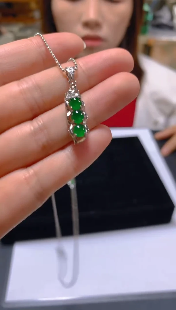 颈饰未镶嵌翡翠多样性发一