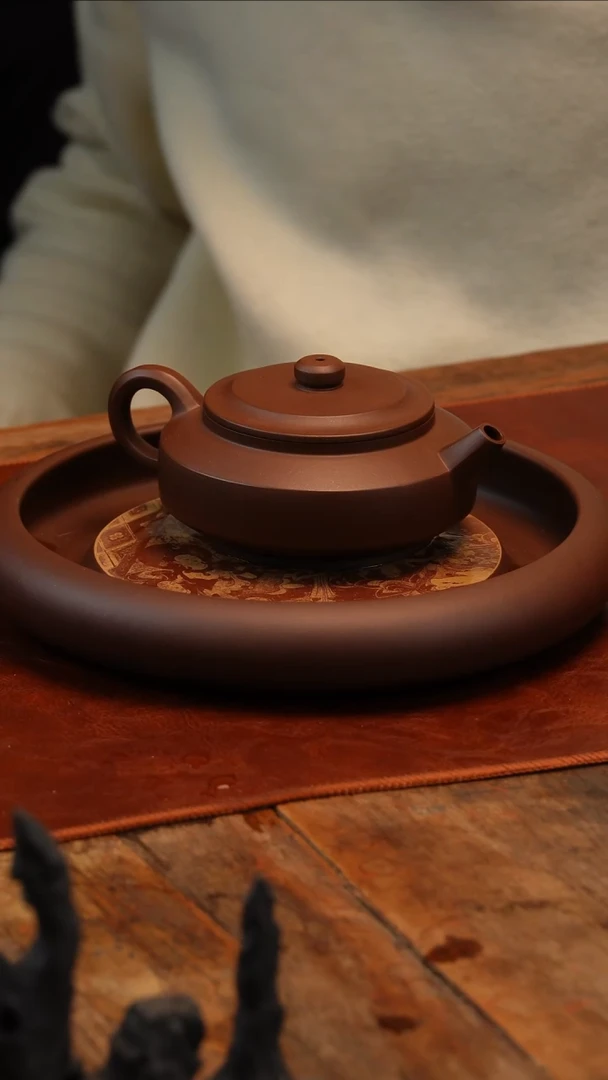 【闪购商品】紫砂茶壶底曹清周盘壶