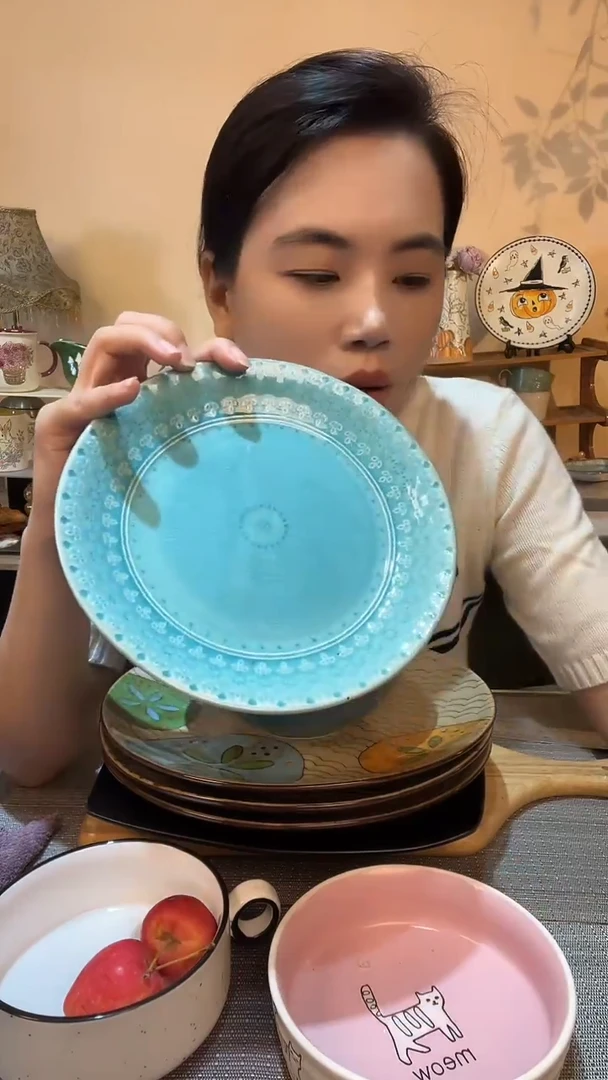 瓷片7.8英寸盘 微瑕介意勿拍